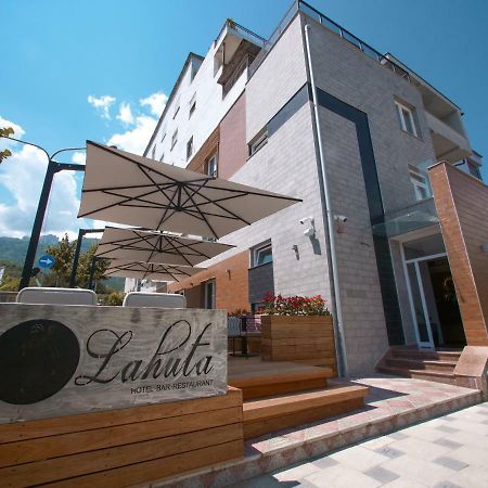 Hotel Lahuta Bajram Curri Kültér fotó