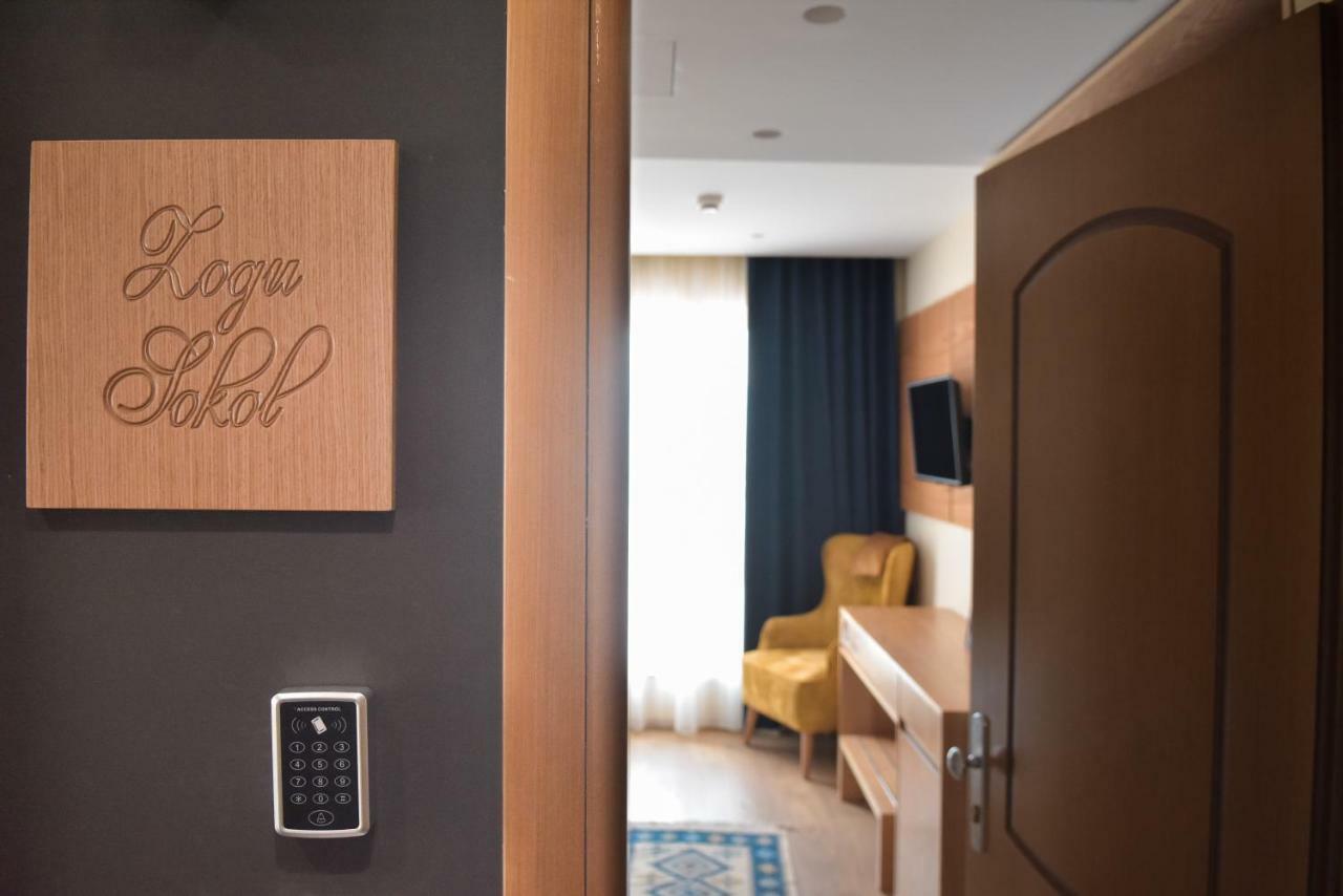 Hotel Lahuta Bajram Curri Kültér fotó