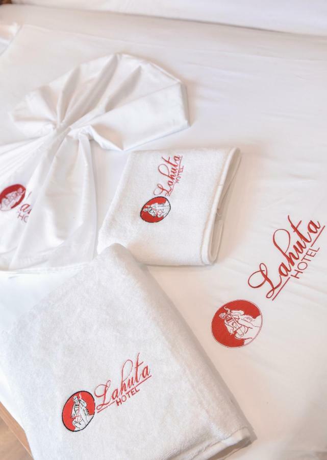 Hotel Lahuta Bajram Curri Kültér fotó